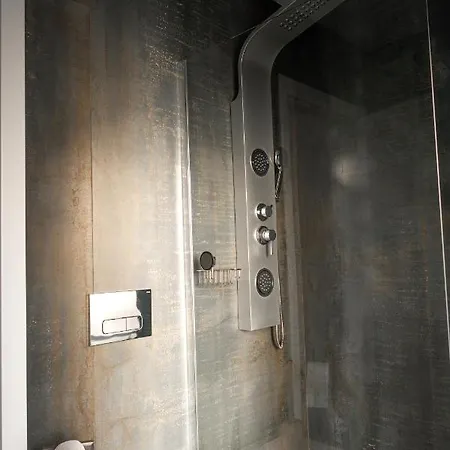 Moderna V4 C/ Piscina Privativa Villa Nazaré